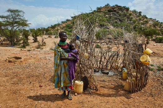 Nomade-moeder Elin uit Kenia