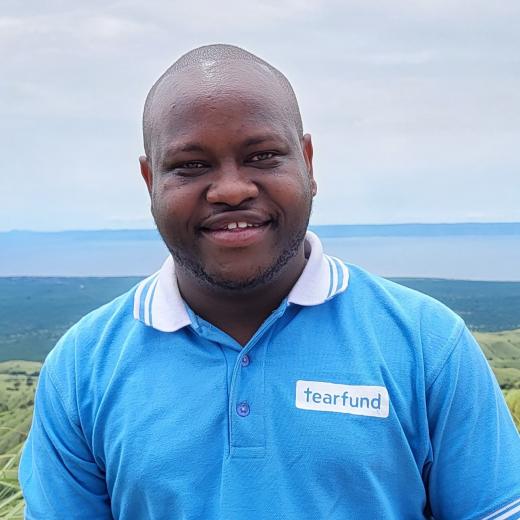 Ildephonse Niyokindi werkt voor Tearfund aan diverse projecten rondom vredesopbouw in Afrika.