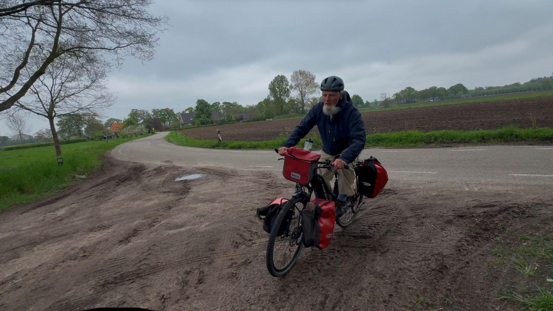 Jan Simmering op de fiets