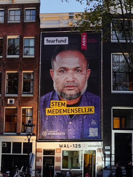 Verkiezingsposter op de wallen