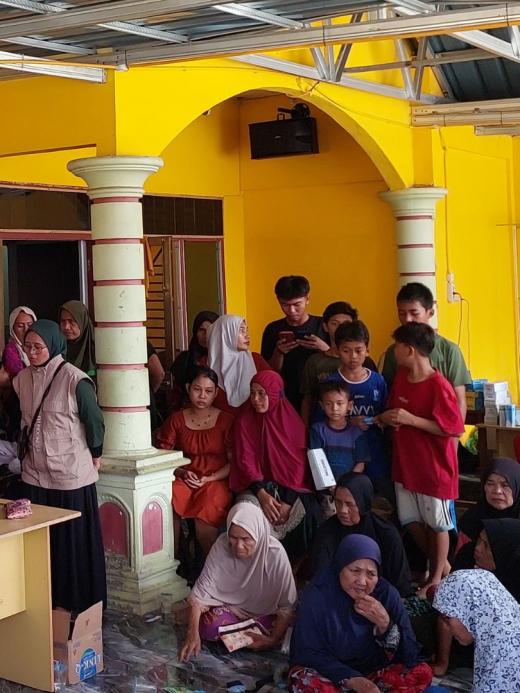 Noodhulp in het noorden van Sumatra