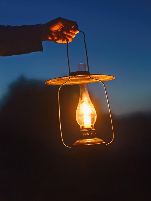 Lantaarn aan in donker